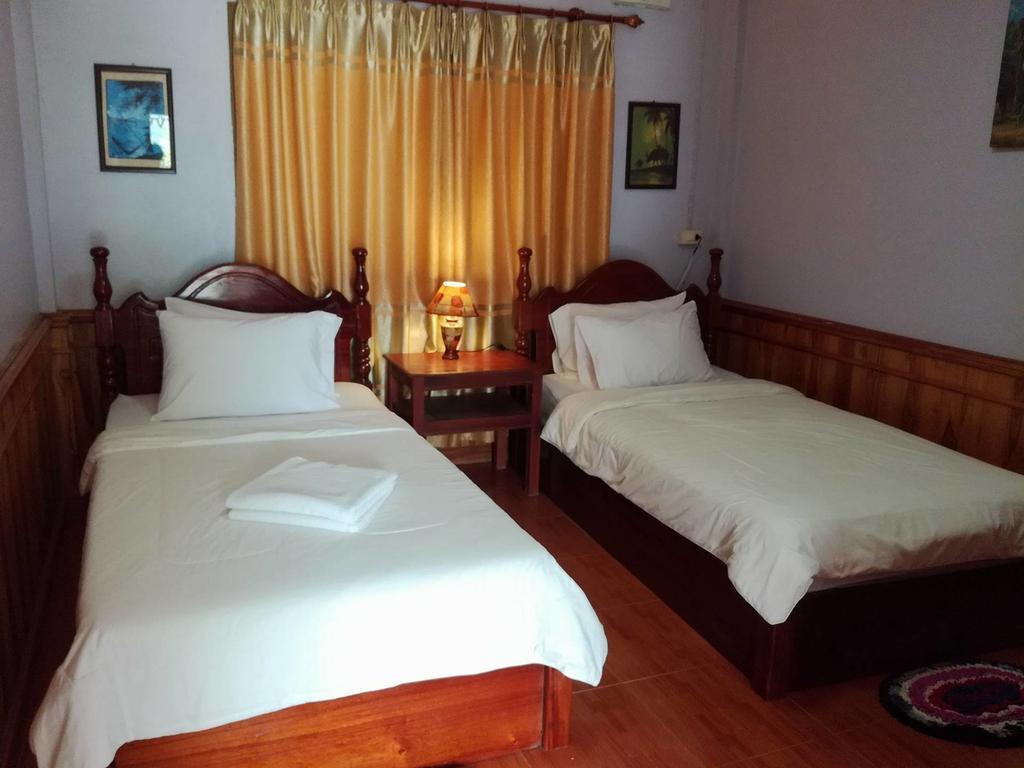 The Garden Pany Hotel Vang Vieng Exterior photo