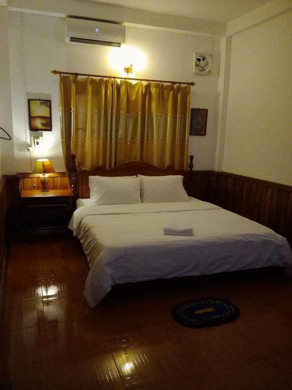 The Garden Pany Hotel Vang Vieng Exterior photo