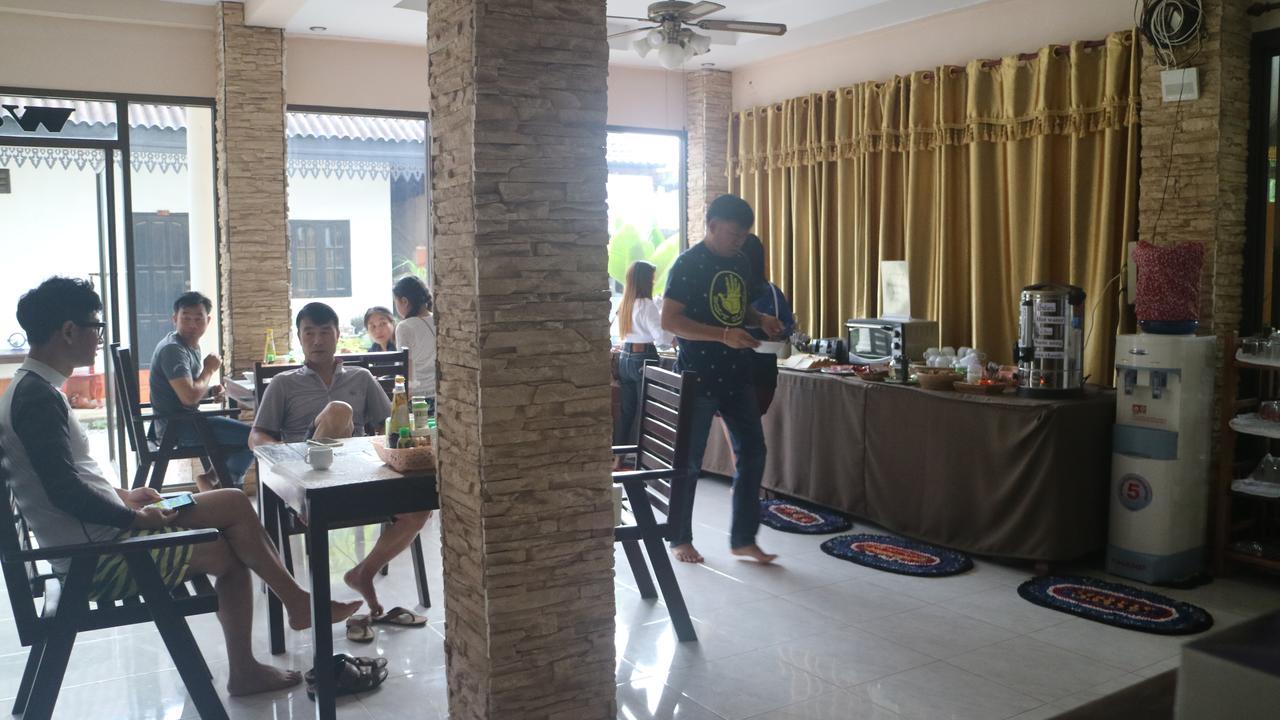 The Garden Pany Hotel Vang Vieng Exterior photo